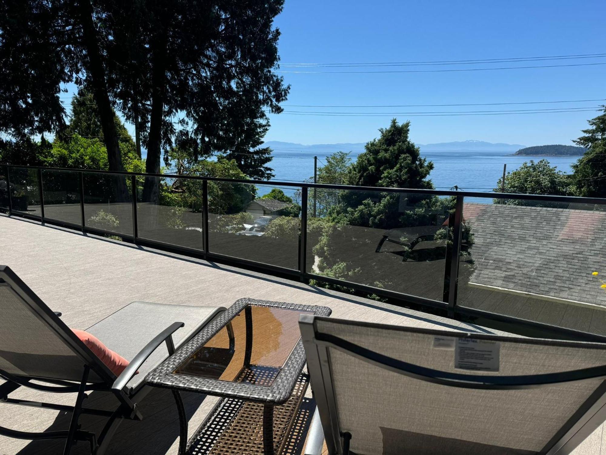 Relaxing 3Bdr 2Bth Home With Gorgeous View Sechelt Bagian luar foto