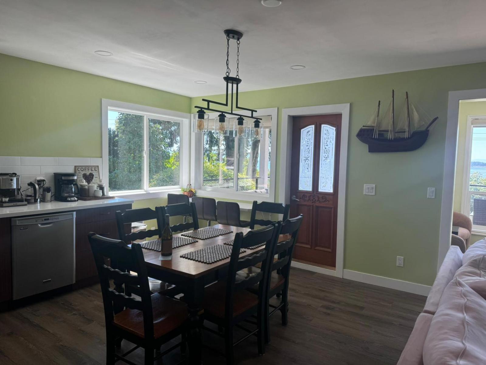 Relaxing 3Bdr 2Bth Home With Gorgeous View Sechelt Bagian luar foto